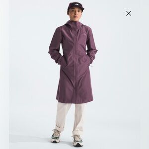 SOLD: Women’s Daybreak Rain Parka - Size Medium - Midnight Mauve/Deep Mulberry